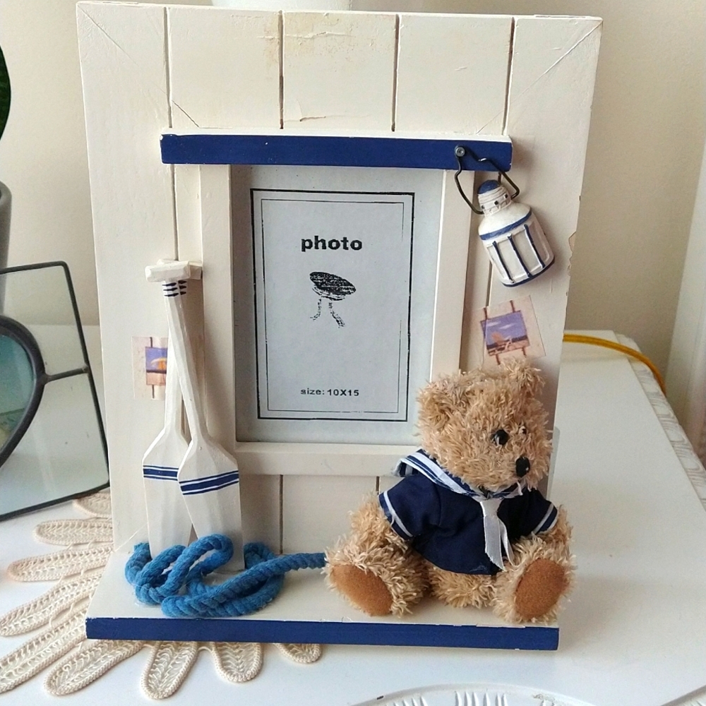 COASTAL THEMED TEDY PICTURE FRAME